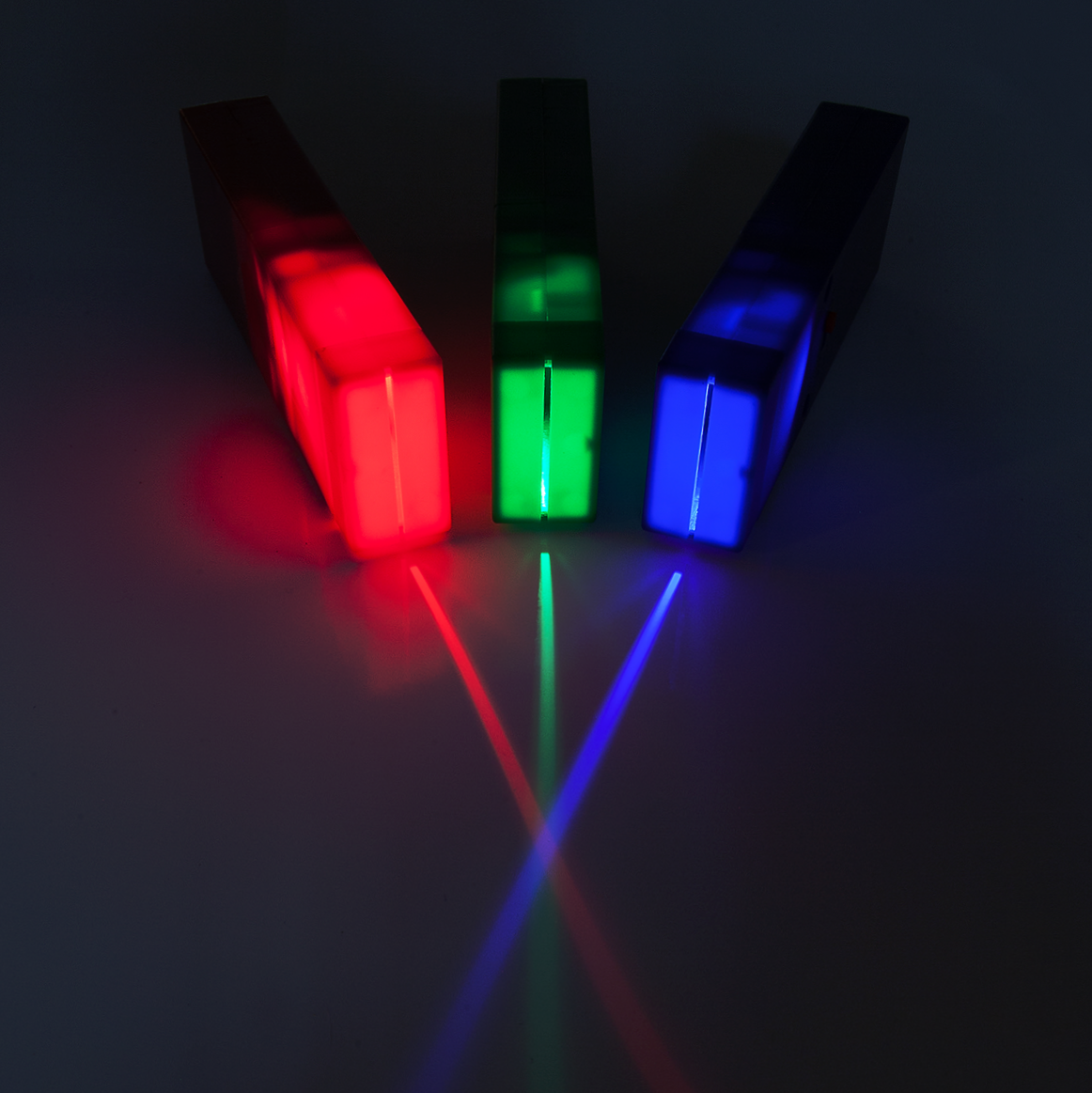 Light Blox - LED color mixing educational kit (Ships June 2024)